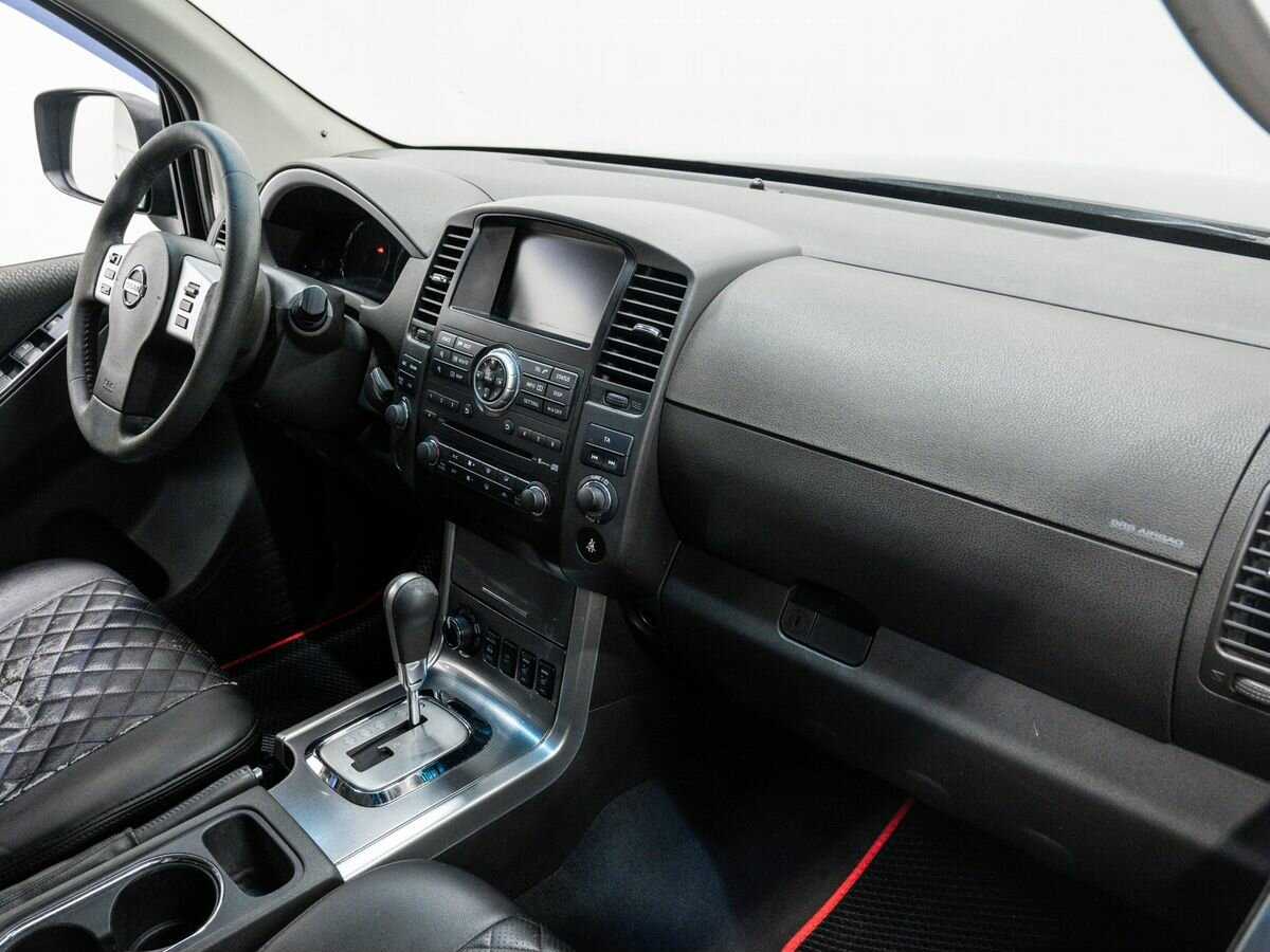 Nissan Pathfinder, 2011 Фото №8