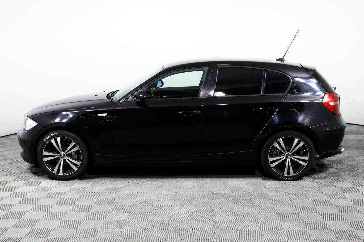 BMW 1 серии 120i, 2009 Фото №8