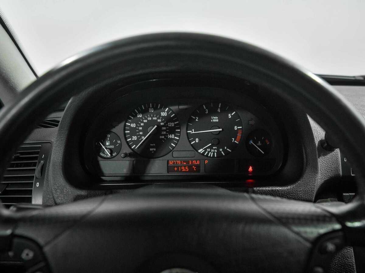 BMW X5 3.0i, 2001 Фото №7