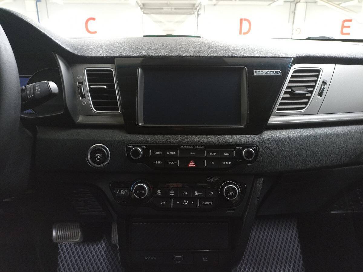 Kia Niro, 2019 Фото №15