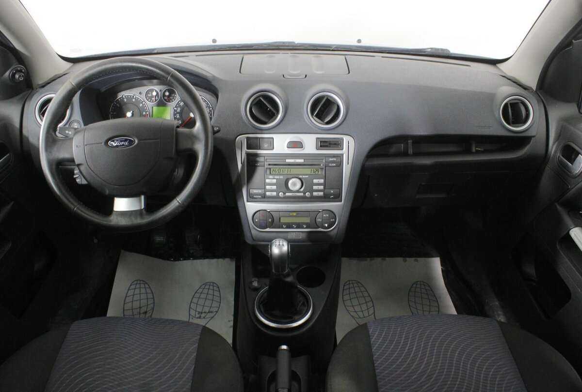 Ford Fusion, 2011 Фото №8