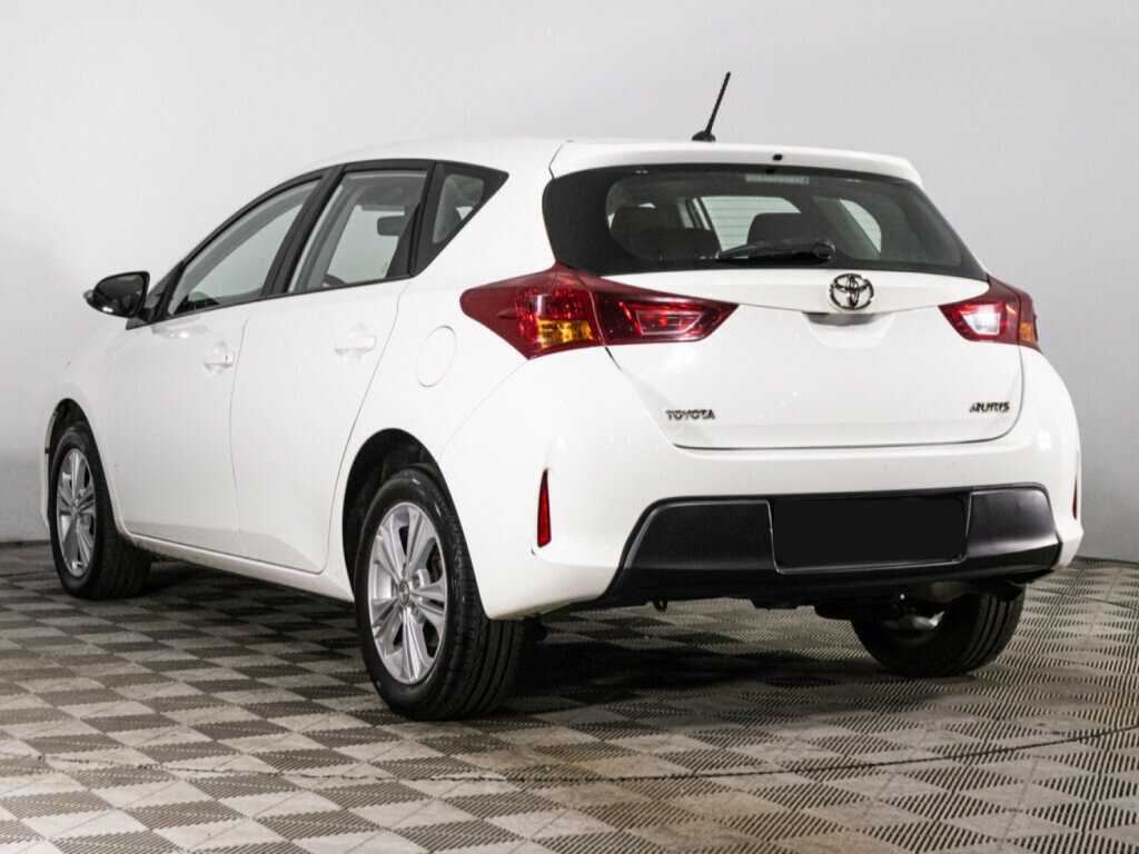 Toyota Auris, 2014 Фото №7