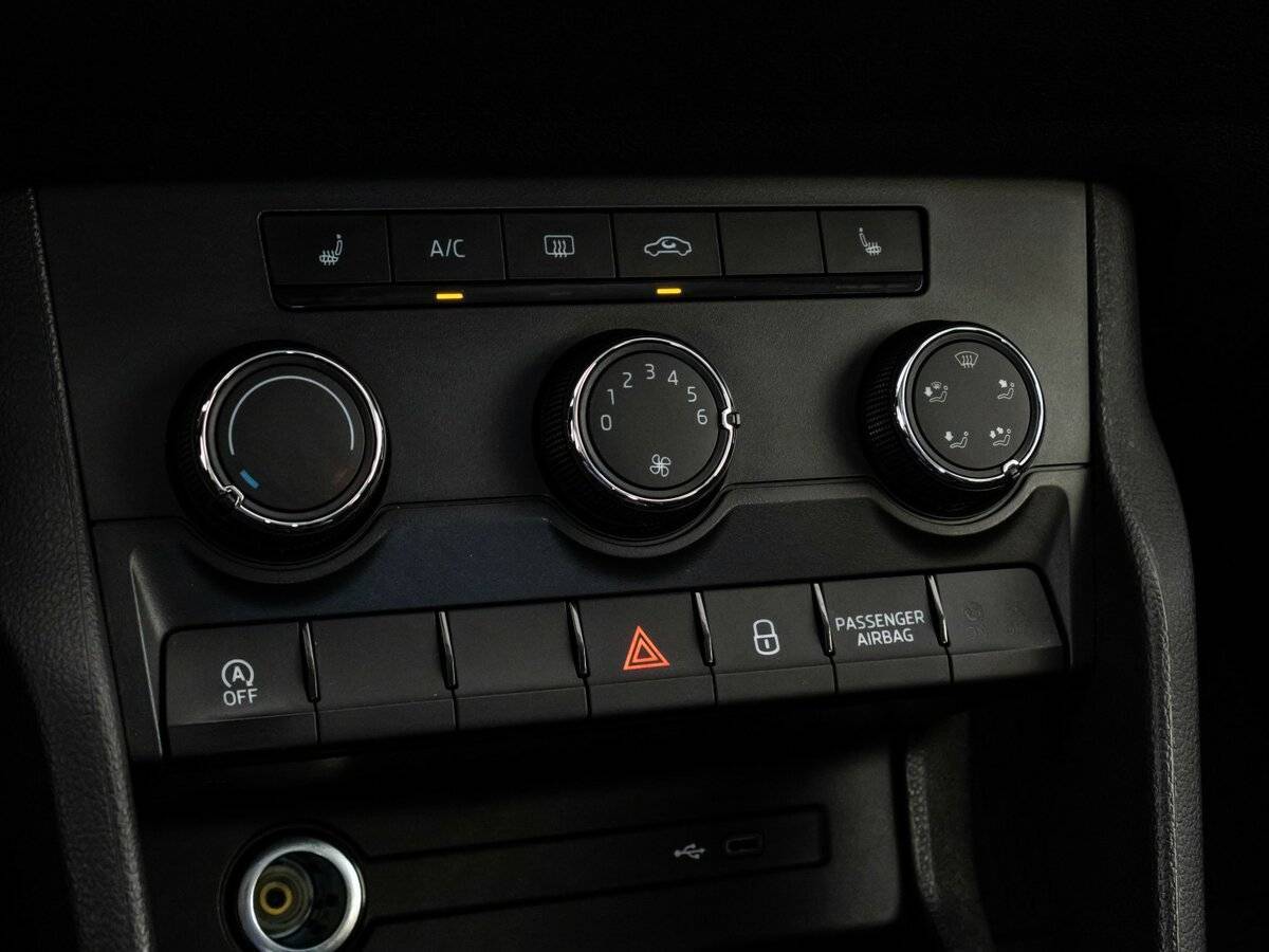 Skoda Karoq, 2021 Фото №13