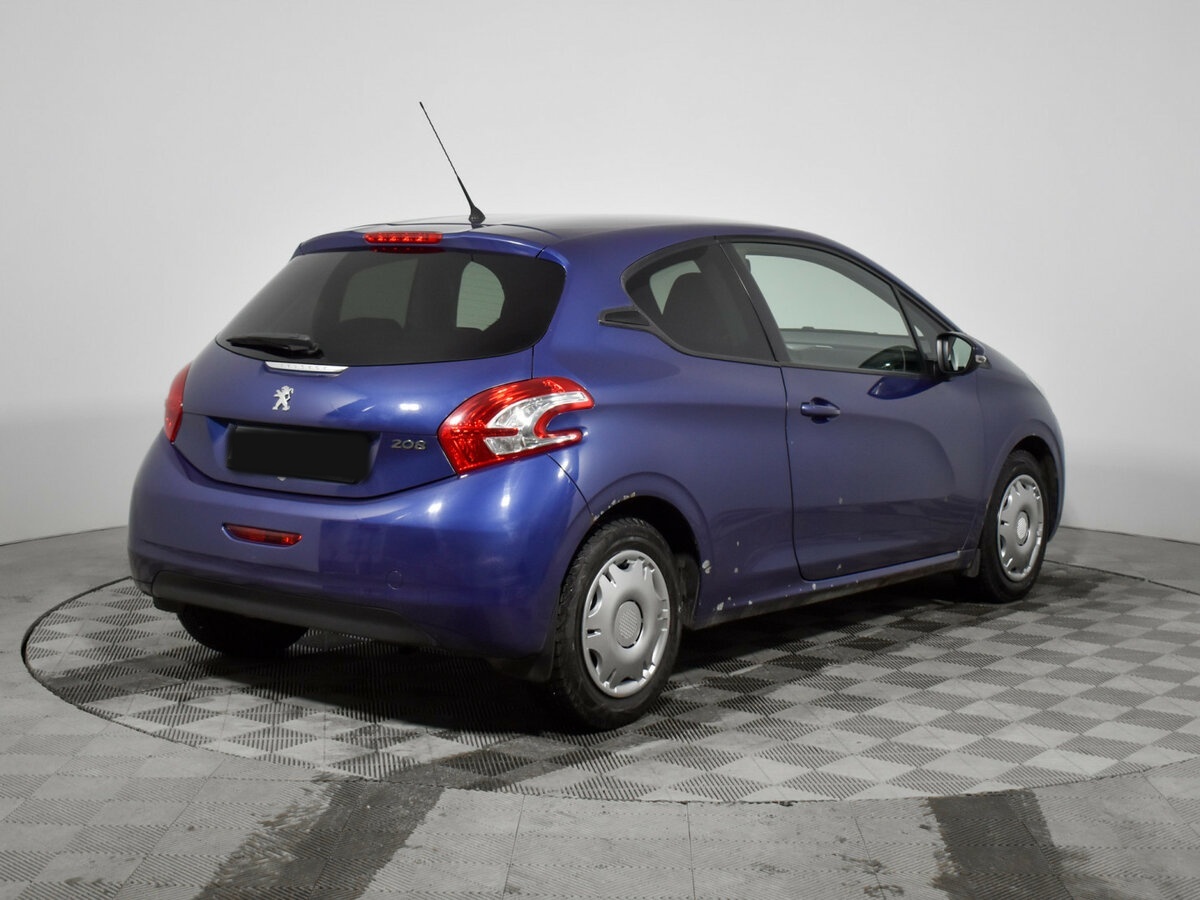 Peugeot 208 I, 2013 Фото №5