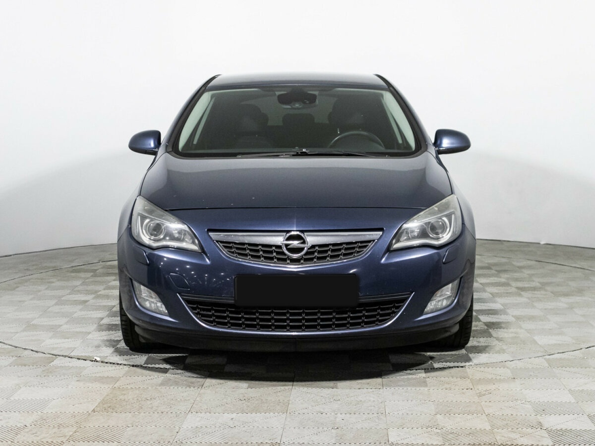 Opel Astra J, 2010 Фото №2
