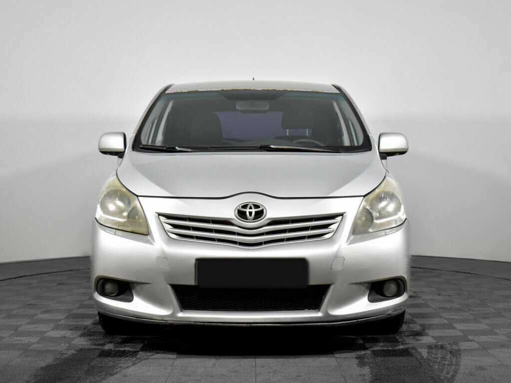 Toyota Verso, 2010 Фото №2