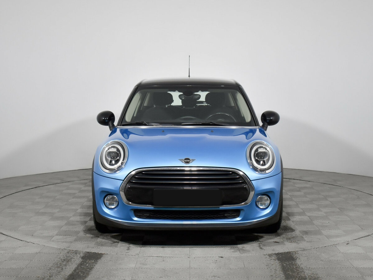 Mini Hatch Cooper III (F55/F56) Рестайлинг, 2019 Фото №2