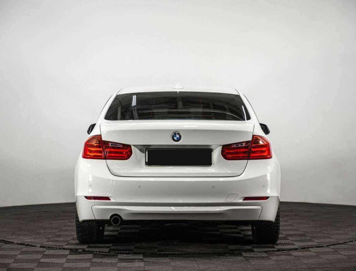 BMW 3 серии 316i, 2014 Фото №5