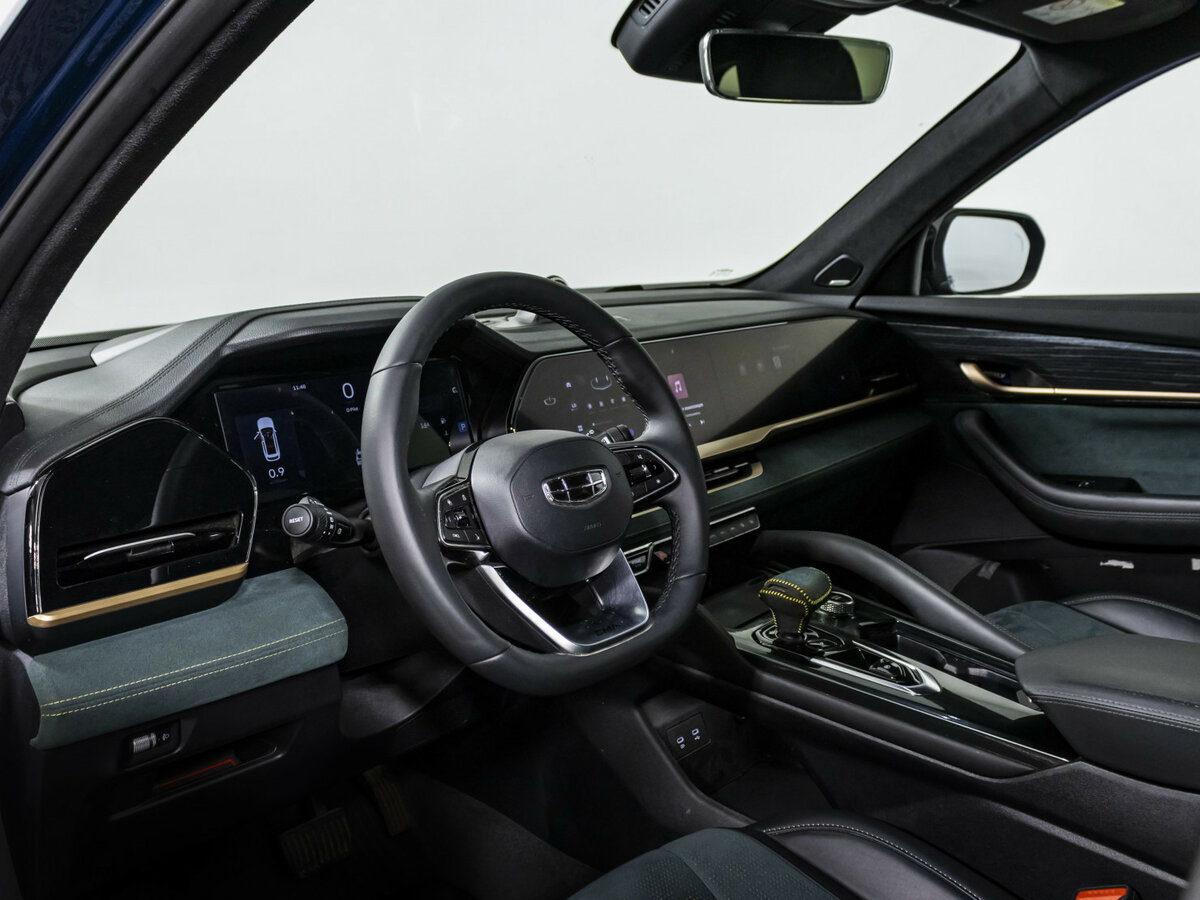 Geely Monjaro I, 2024 Фото №8