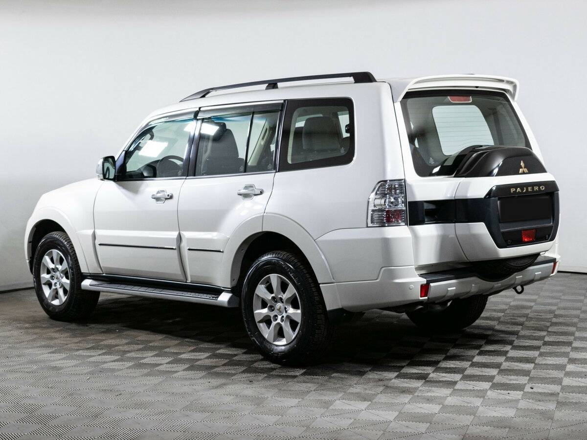 Mitsubishi Pajero, 2021 Фото №6