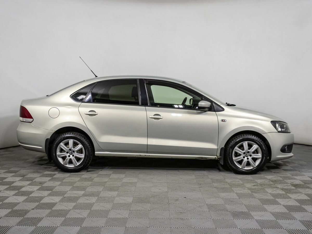 Volkswagen Polo V, 2011 Фото №4