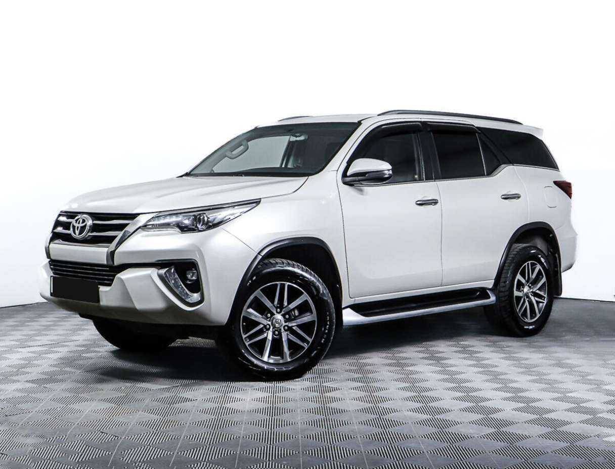 Toyota Fortuner, 2017 Фото №1
