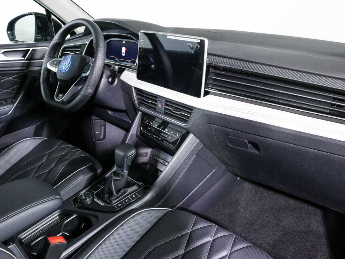 Volkswagen Tiguan L, 2023 Фото №7