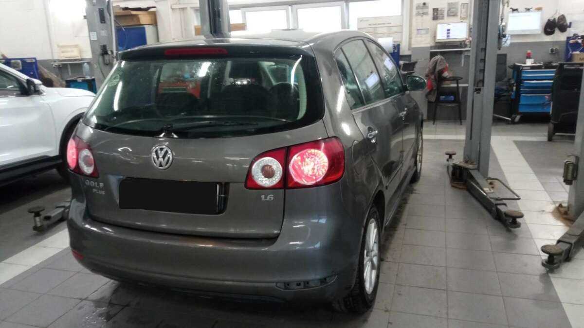 Volkswagen Golf Plus, 2011 Фото №2
