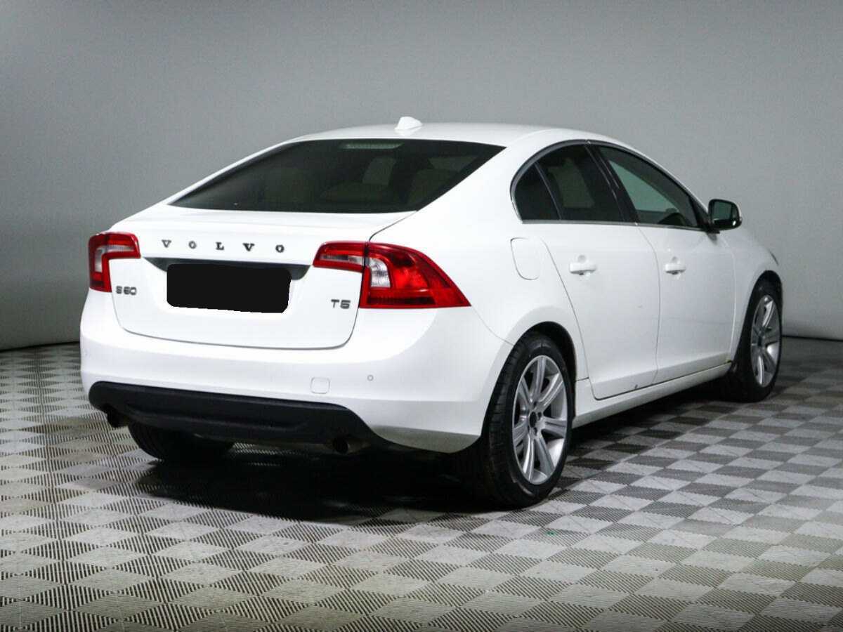 Volvo S60, 2011 Фото №5