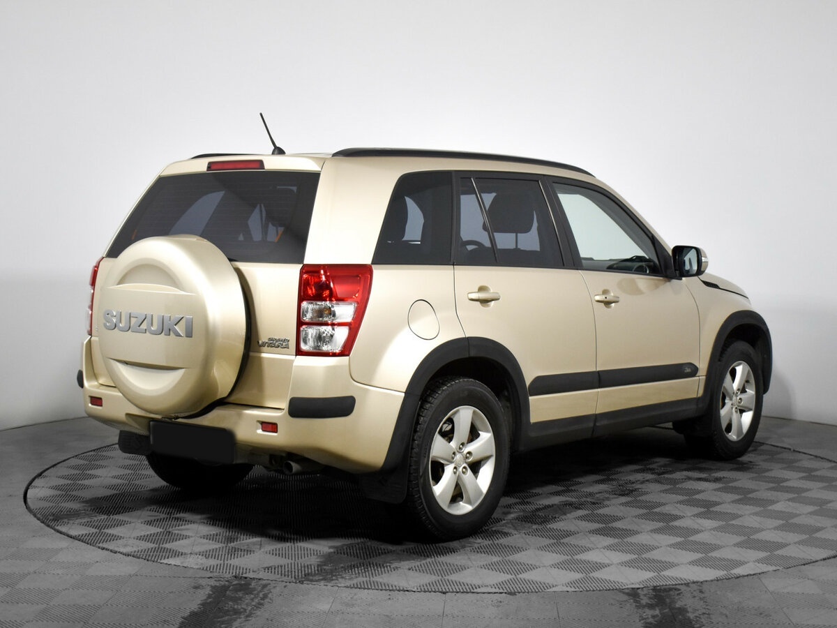 Suzuki Grand Vitara II Рестайлинг, 2010 Фото №5