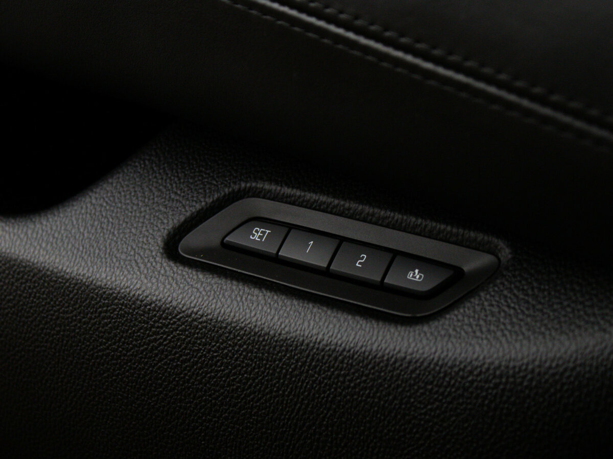 Cadillac Escalade IV, 2016 Фото №21