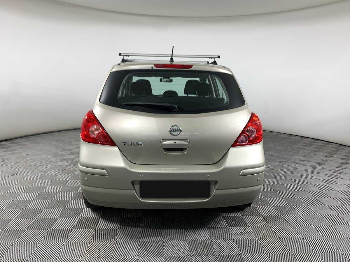 Nissan Tiida, 2010 Фото №6