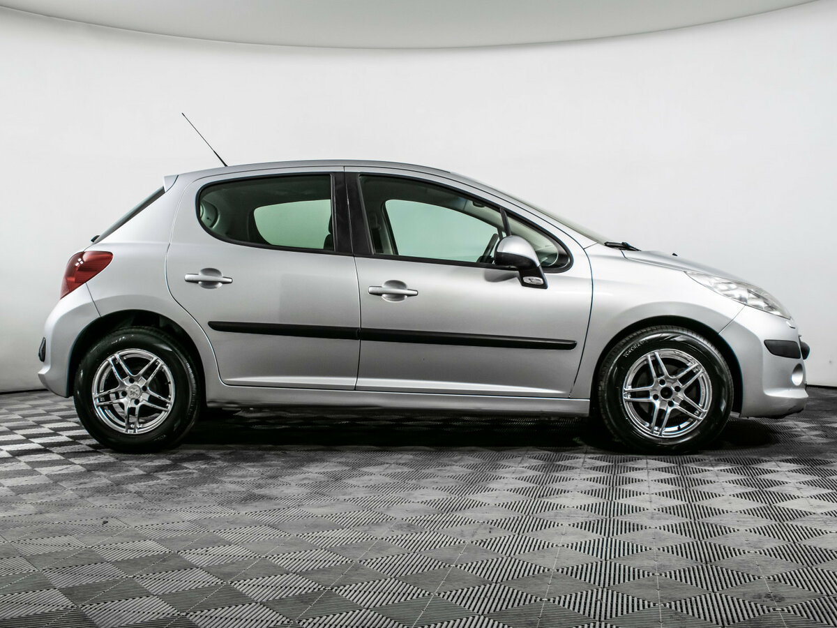 Peugeot 207 I, 2008 Фото №4