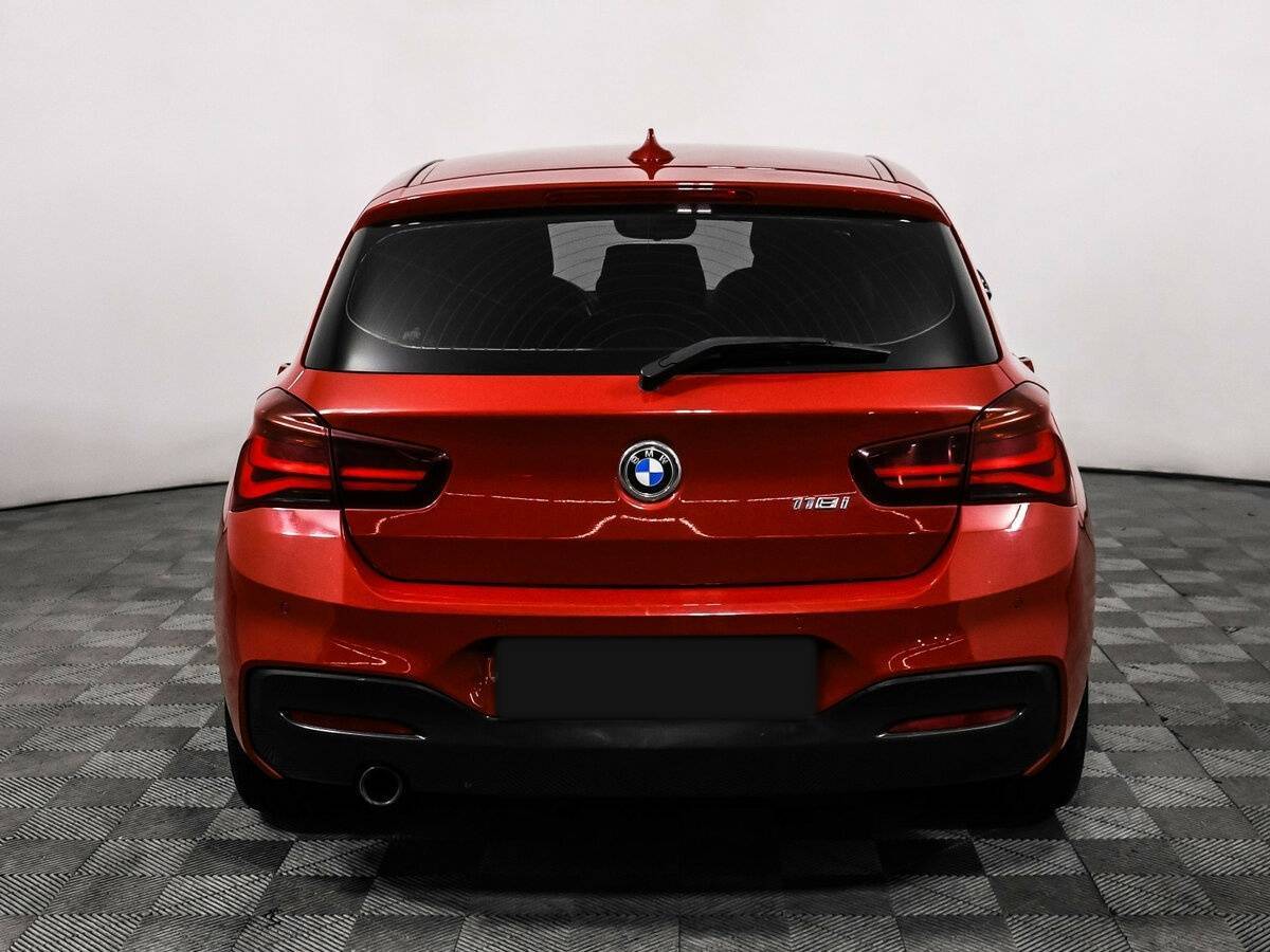 BMW 1 серии 118i, 2018 Фото №6
