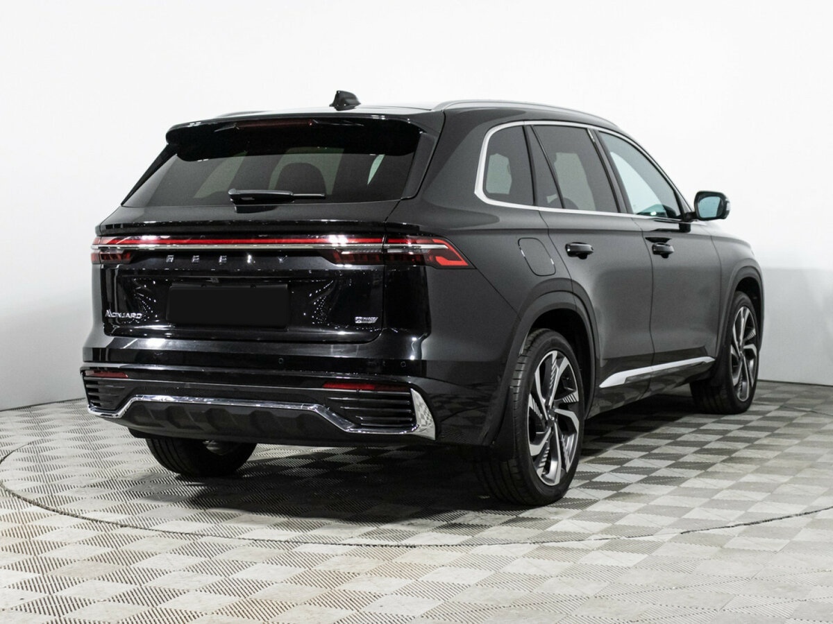 Geely Monjaro I, 2024 Фото №4
