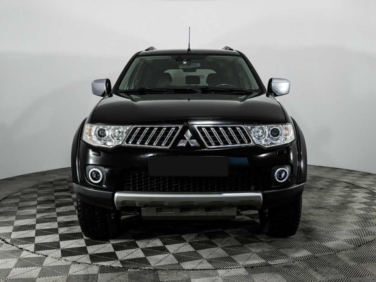 Mitsubishi Pajero Sport, 2010 Фото №2