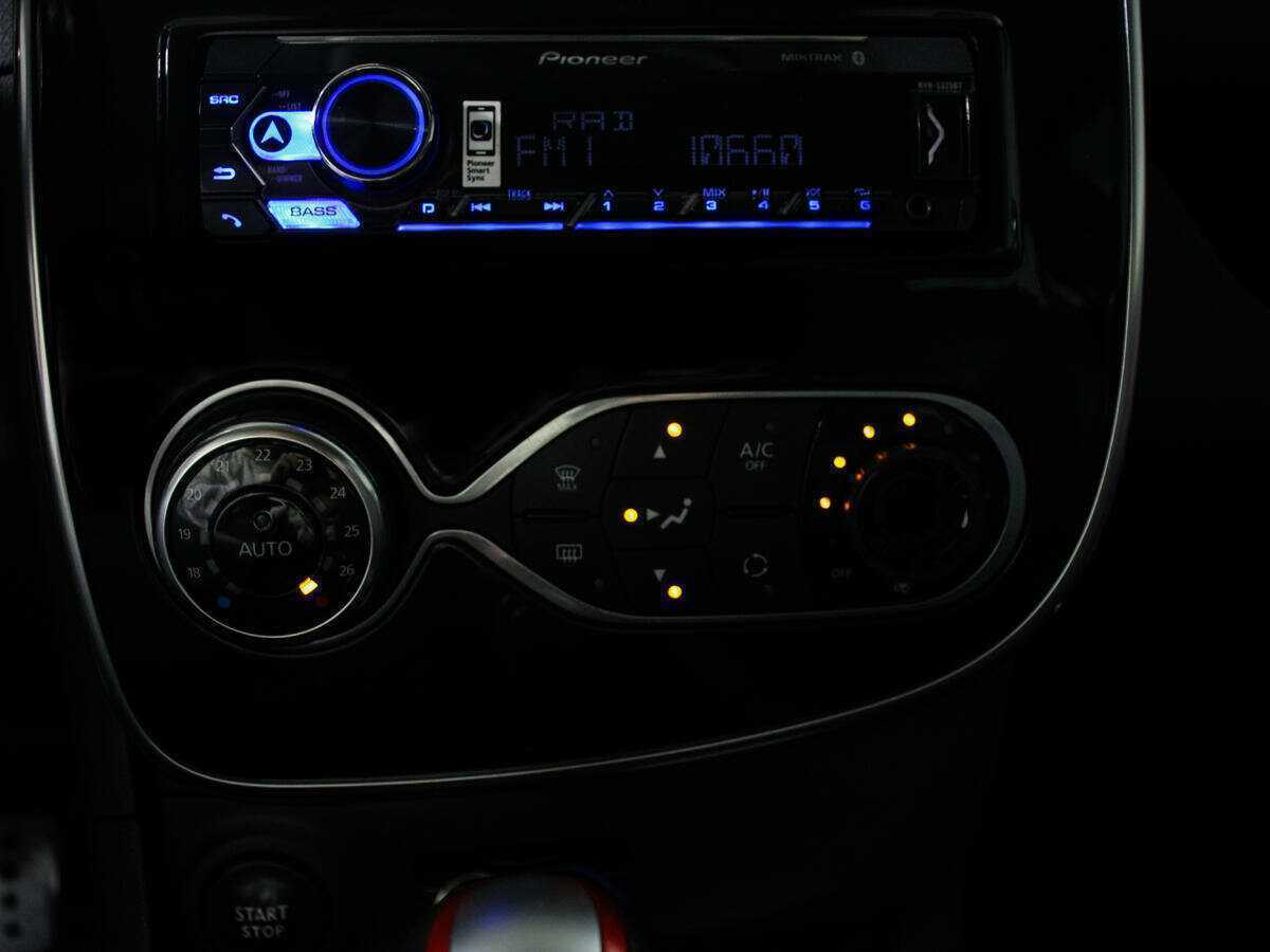 Renault Clio RS, 2015 Фото №18