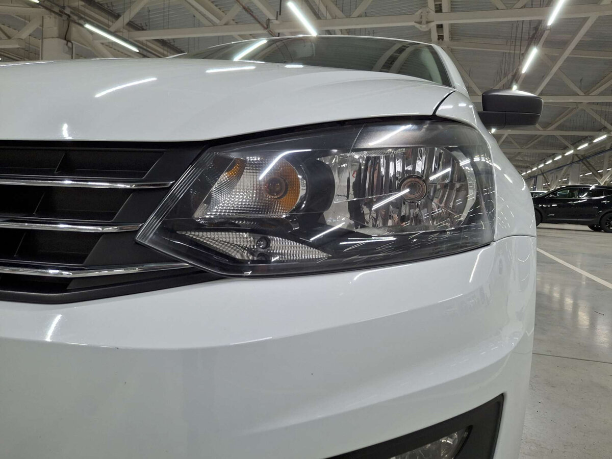 Volkswagen Polo V Рестайлинг, 2019 Фото №17