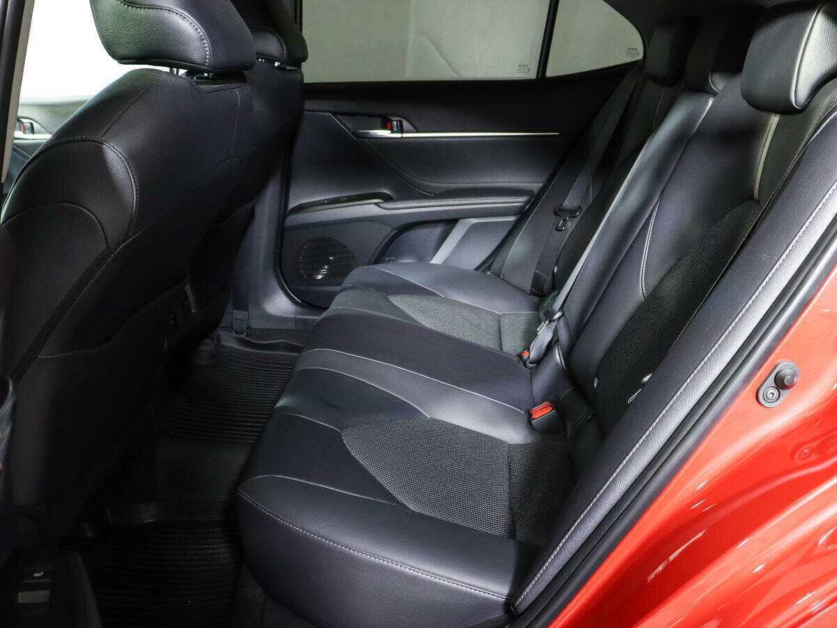 Toyota Camry, 2021 Фото №7