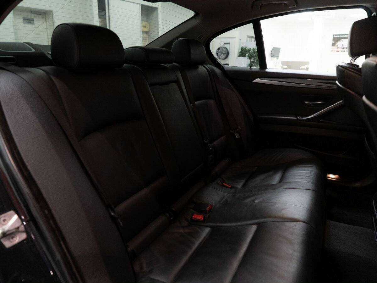 BMW 5 серии 525d xDrive, 2012 Фото №9
