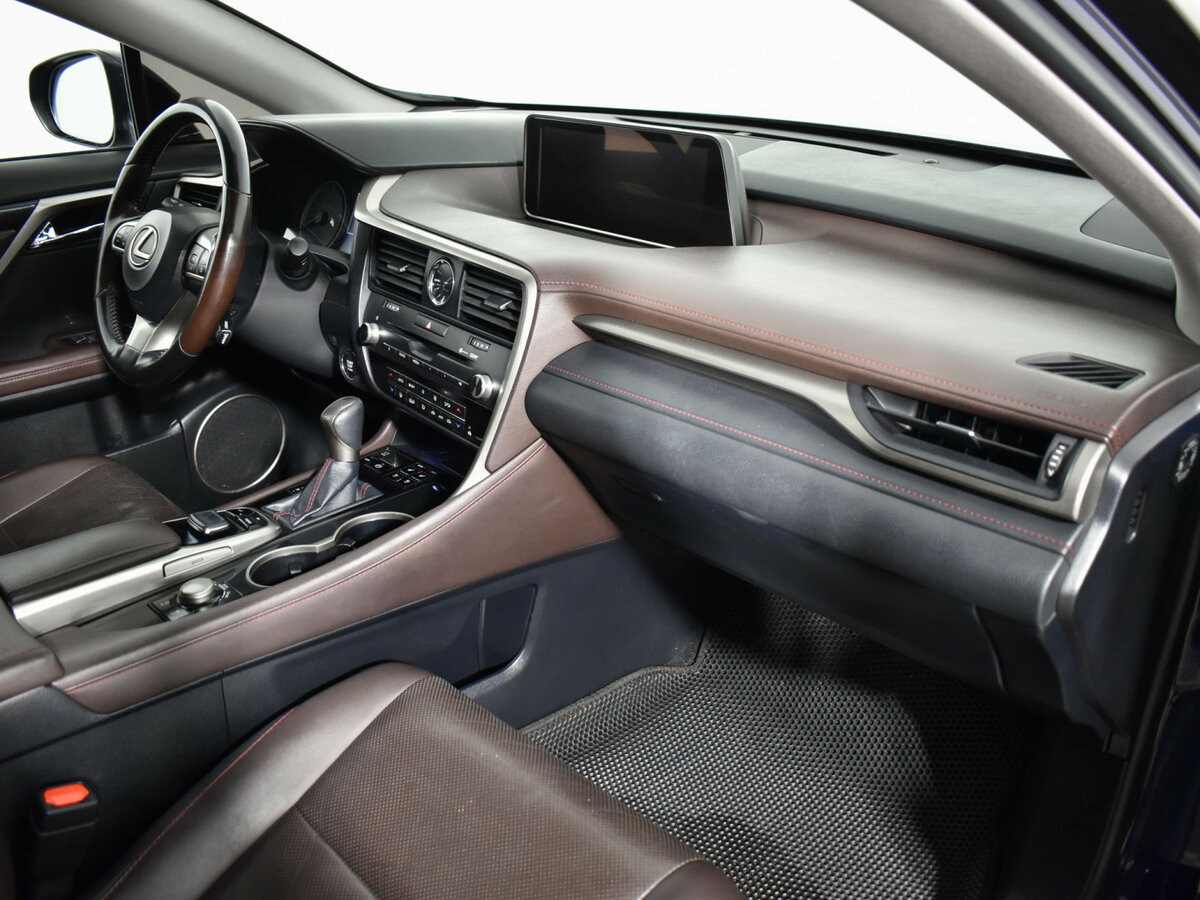 Lexus RX 200t IV, 2017 Фото №12
