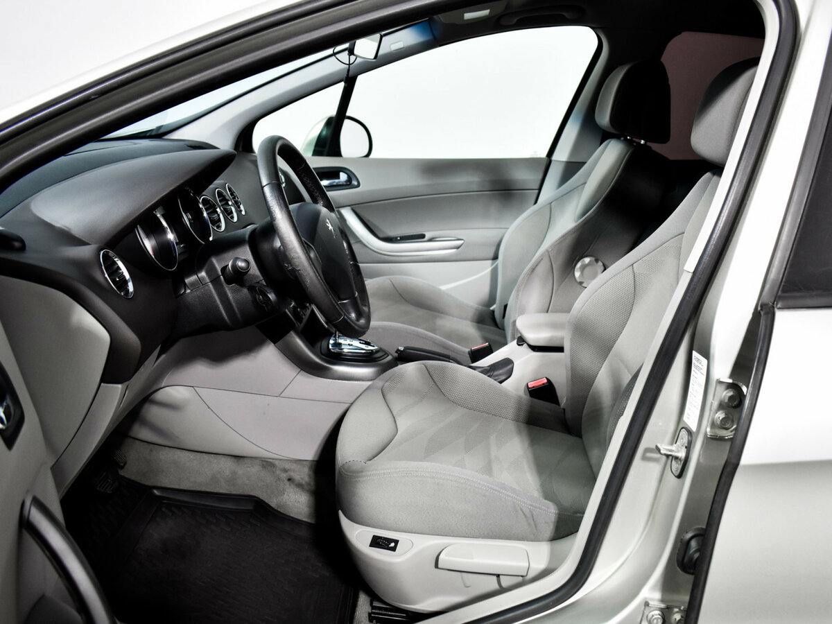 Peugeot 308 I, 2008 Фото №10