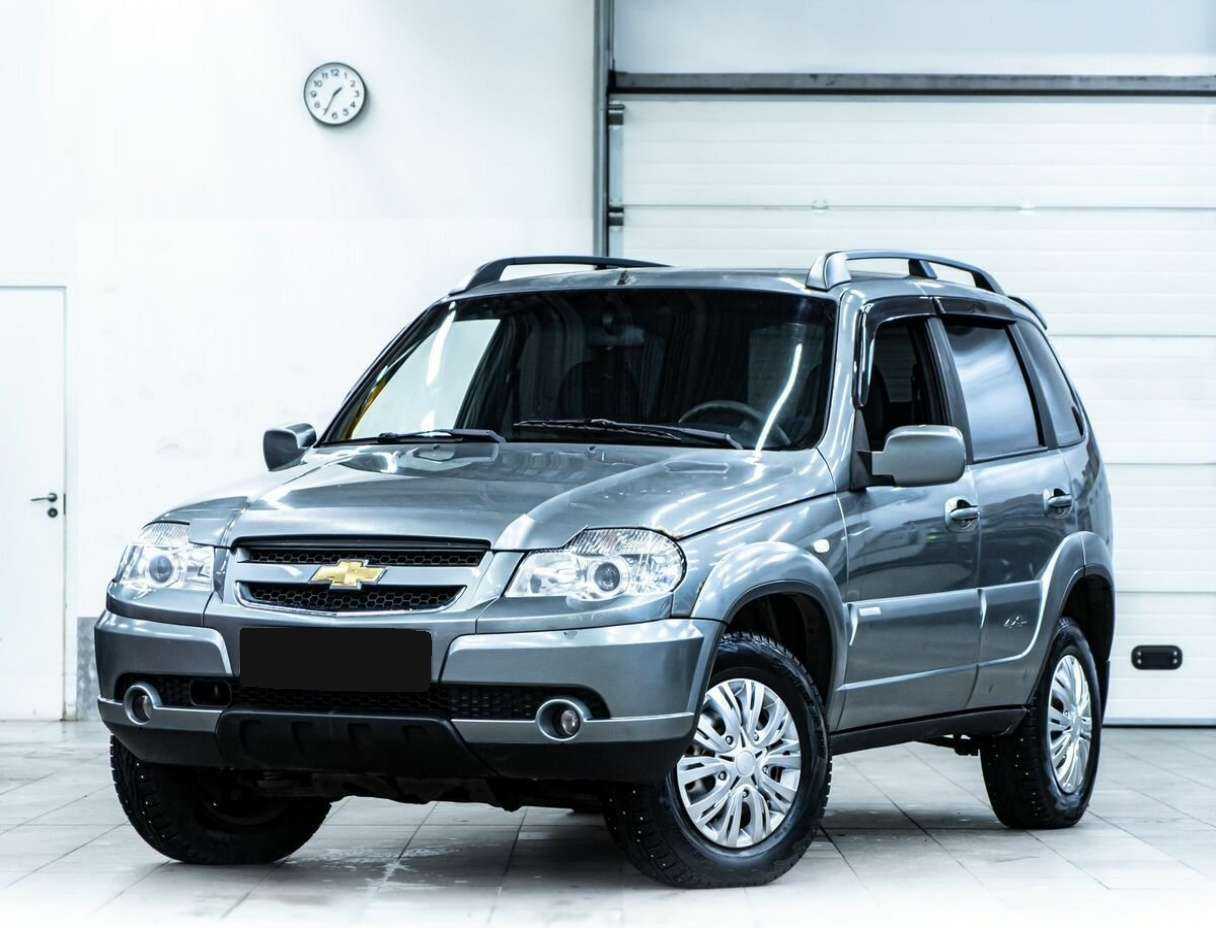 Chevrolet Niva, 2011 Фото №1
