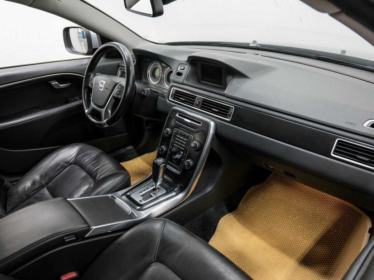 Volvo XC70, 2012 Фото №7