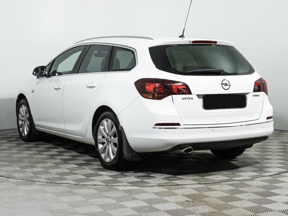 Opel Astra J Рестайлинг, 2014 Фото №7