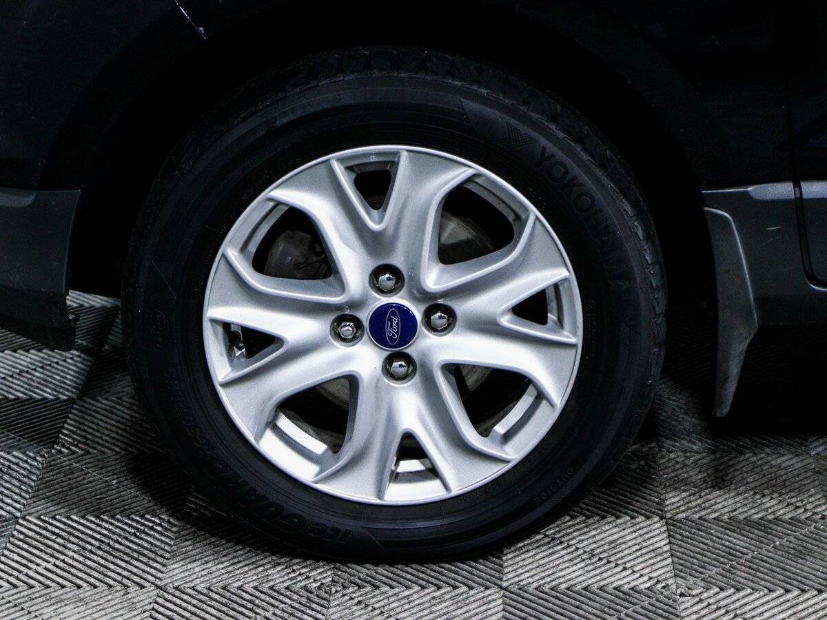 Ford EcoSport, 2015 Фото №12