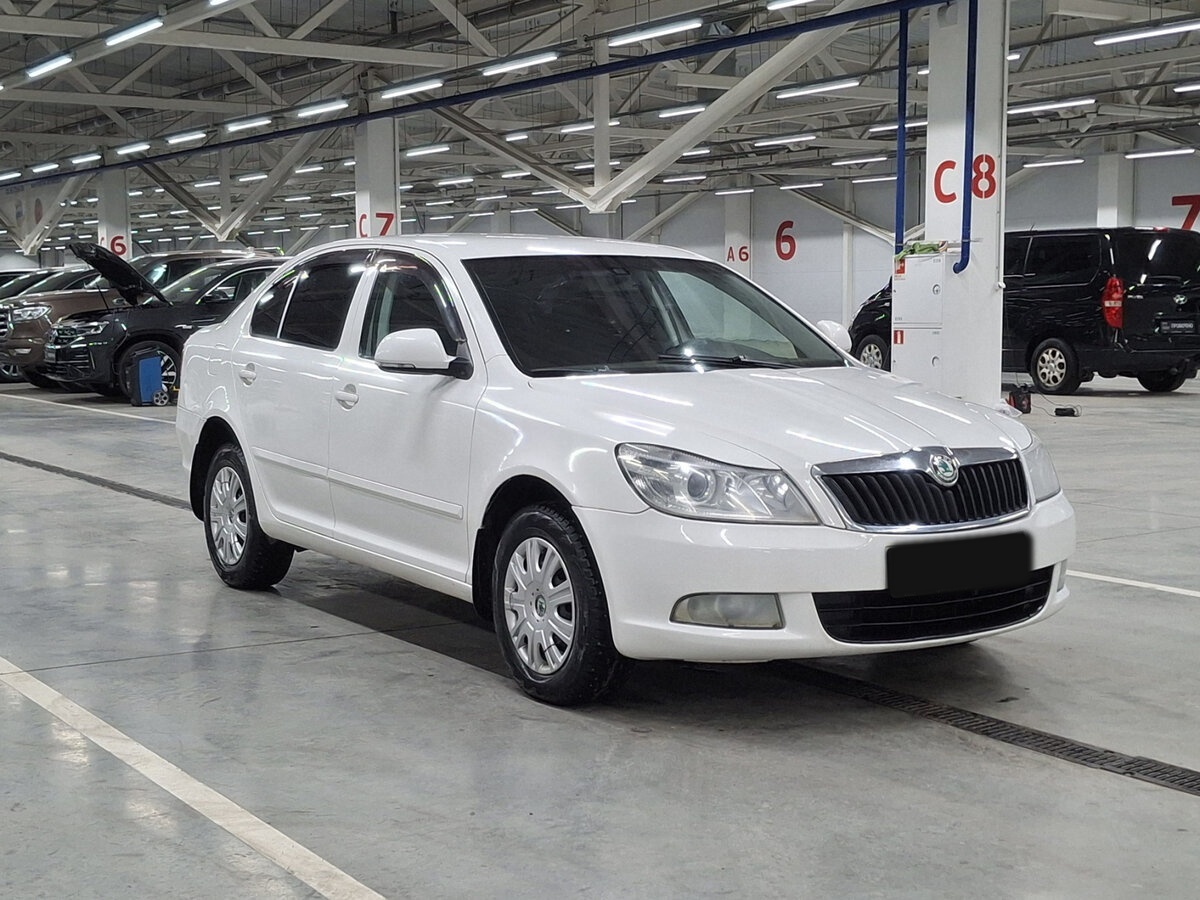 Skoda Octavia II (A5) Рестайлинг, 2011 Фото №3