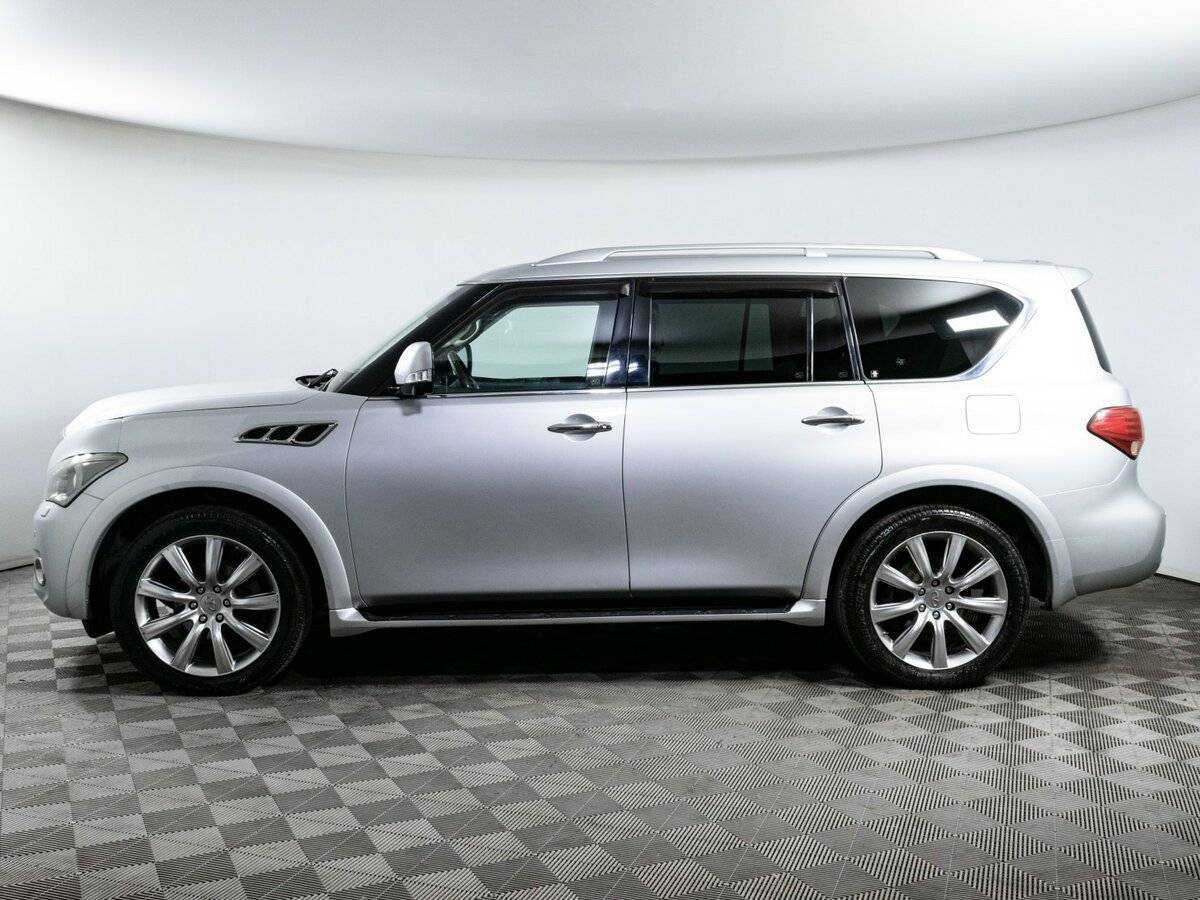 Infiniti QX56, 2012 Фото №8