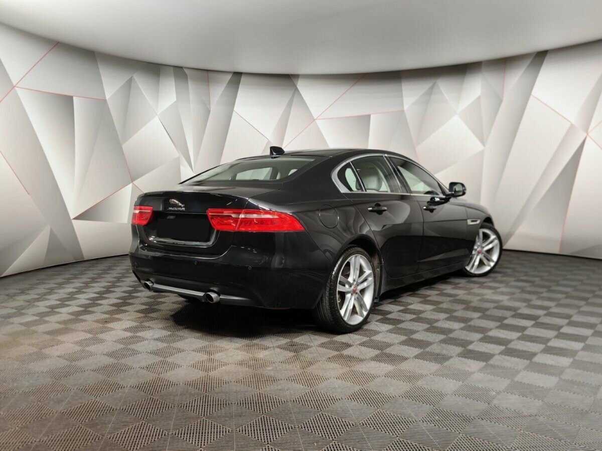 Jaguar XE, 2017 Фото №2