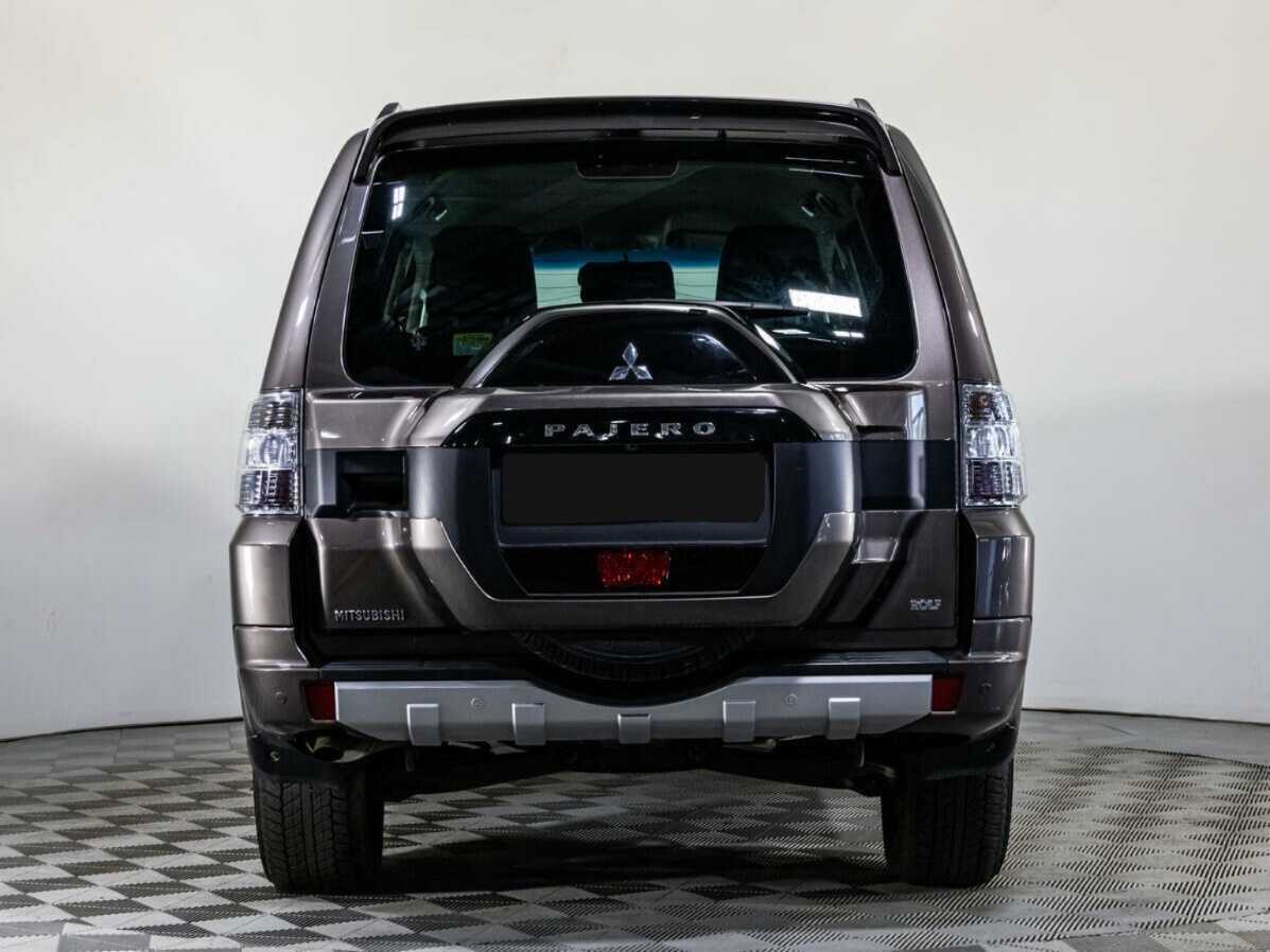 Mitsubishi Pajero, 2015 Фото №5