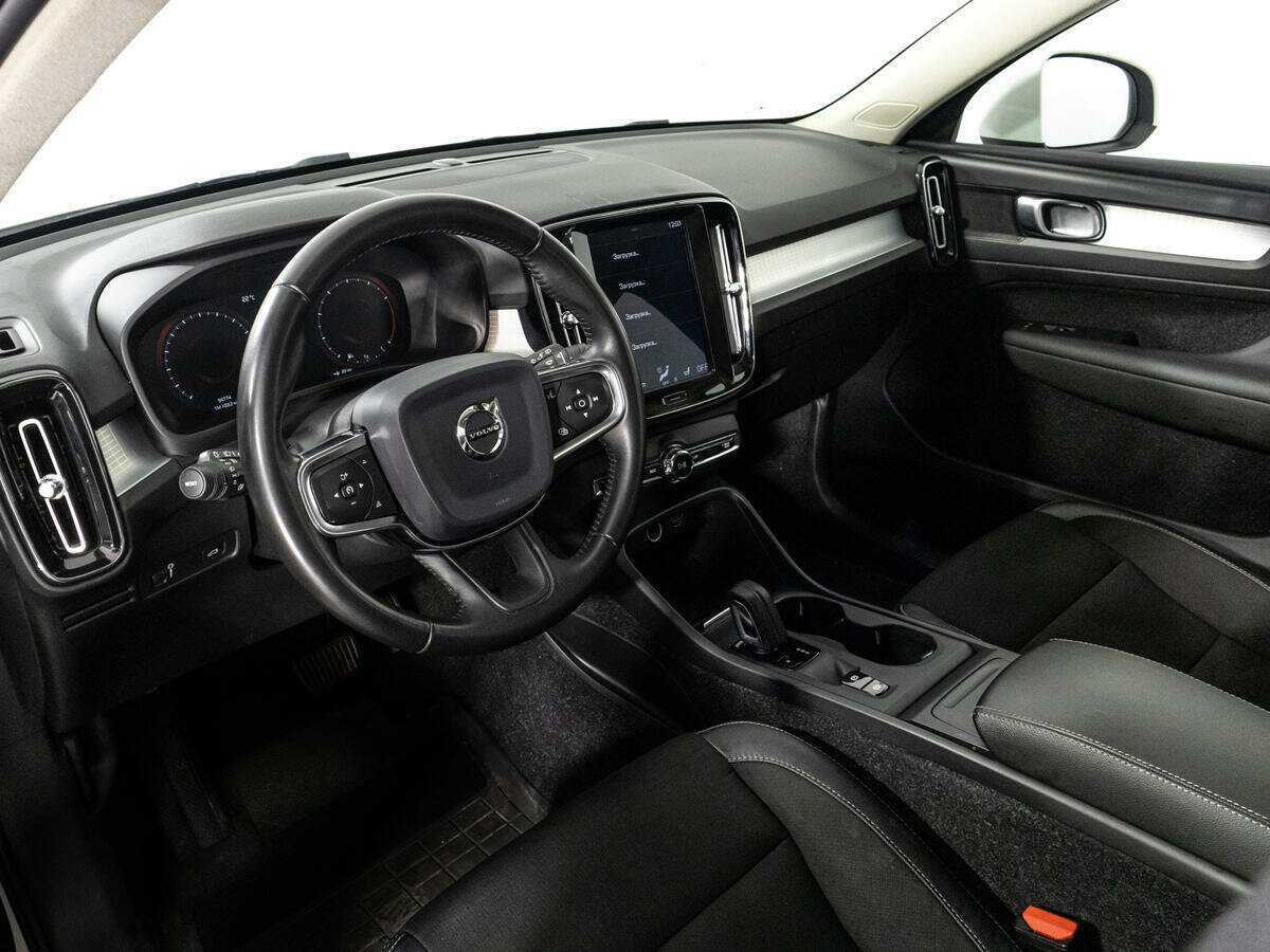Volvo XC40, 2019 Фото №11