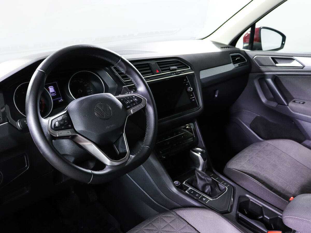 Volkswagen Tiguan, 2021 Фото №12