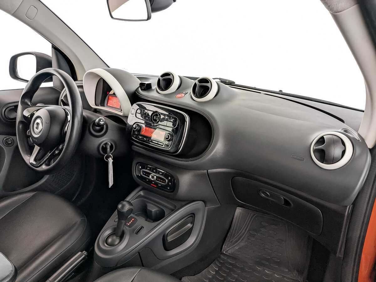 Smart Fortwo, 2018 Фото №11