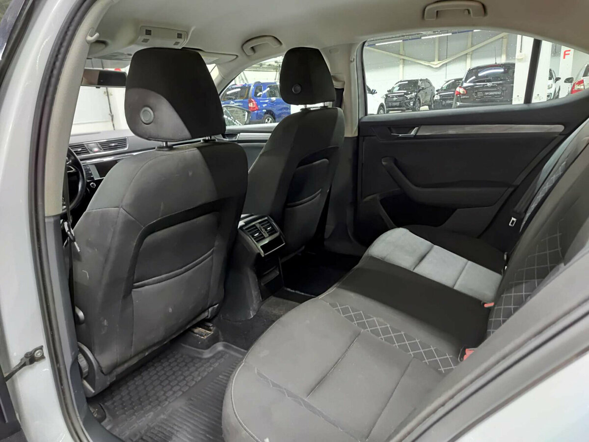 Skoda Superb III, 2016 Фото №11