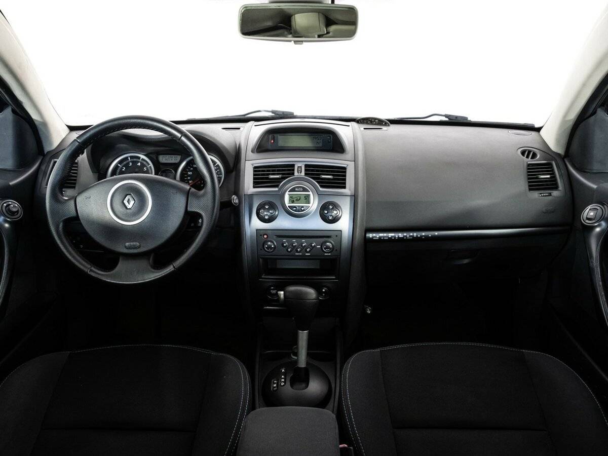 Renault Megane II Рестайлинг, 2008 Фото №8