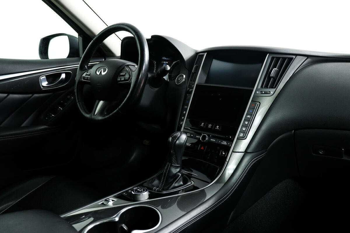 Infiniti Q50, 2014 Фото №9