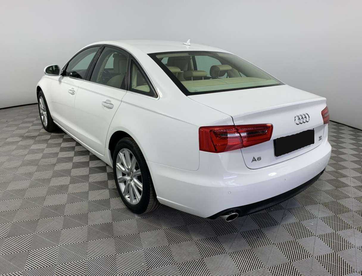 Audi A6, 2011 Фото №7