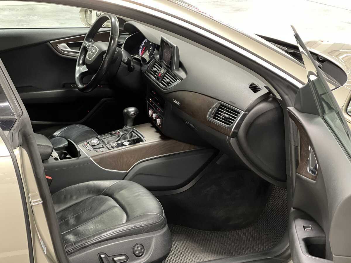 Audi A7, 2011 Фото №11