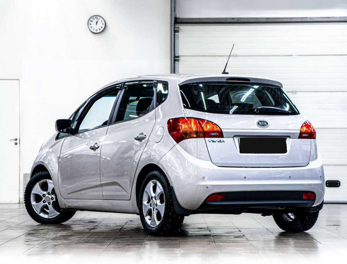 Kia Venga, 2011 Фото №6