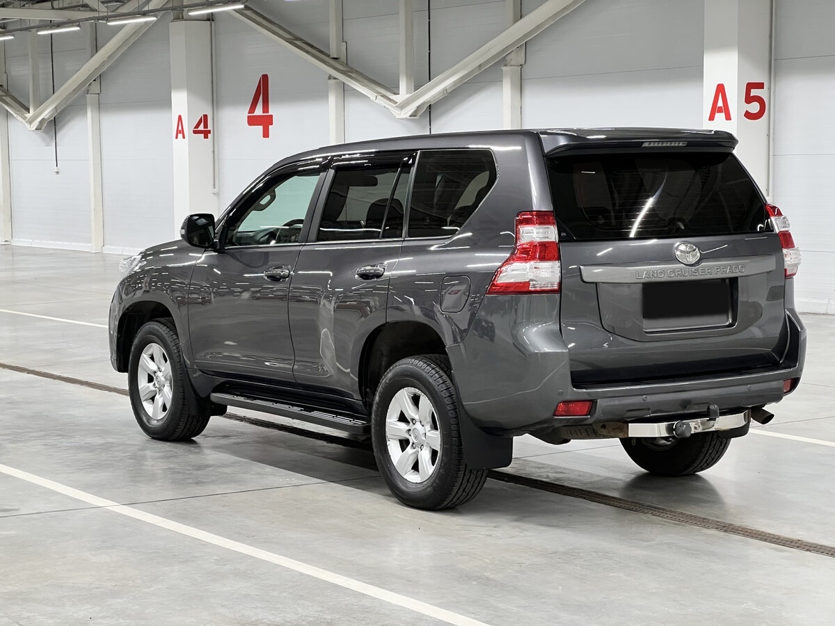 Toyota Land Cruiser Prado 150 Series Рестайлинг 1, 2015 Фото №7